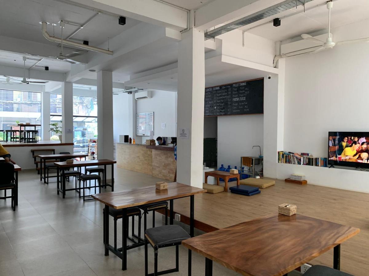 One Stop Hostel Phnom Penh Eksteriør bilde